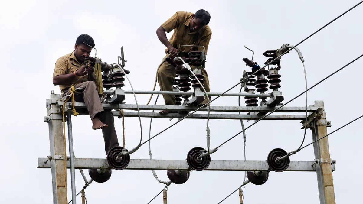 TNEB electricity workers performing maintenance work as Tamil Nadu Electricity Board announces 15000 vacancies in 2026